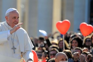 Papa con i fidanzati (foto Siciliani)